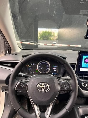 coroll: Toyota Corolla: 2020 г., 1.8 л, Автомат, Гибрид, Седан — 8
