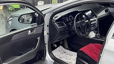 машина срочно: Hyundai Sonata: 2017 г., 2 л, Автомат, Бензин, Седан — 5