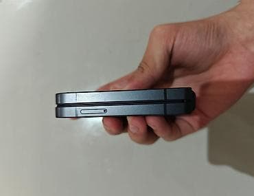 iphone 10 x: Samsung Z Flip, цвет - Серый — 5