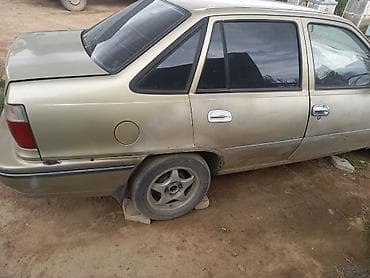 импульсный свет: Daewoo Nexia: 2004 г., 1.5 л, Механика, Бензин, Седан — 3