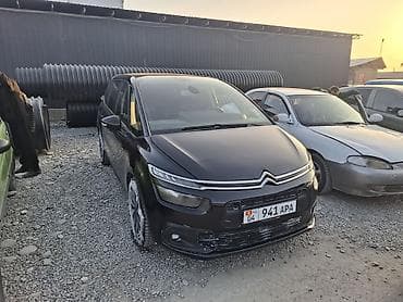 полировка для авто: Citroen Grand C4 Picasso: 2017 г., 1.6 л, Механика, Дизель, Минивэн — 1