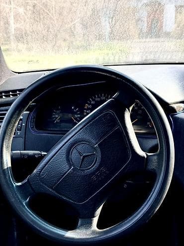 w210 3 2: Mercedes-Benz E-Class: 1996 г., 2.3 л, Ручные, Седан — 5