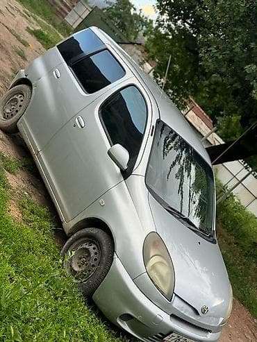 Продажа авто: Toyota Funcargo: 2001 г., 1.3 л, Автомат, Бензин, Хэтчбэк — 6