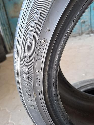 49: Шины 275 / 40 / R 18, Лето, Пара, Легковые, Япония, DUNLOP — 4