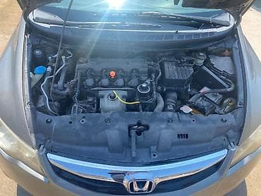Honda Civic: 2007 г., 1.8 л, Автомат, Бензин, Седан — 10