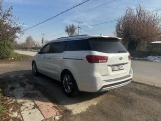 расрочка машина бишкек: Kia Carnival: 2017 г., 2.2 л, Автомат, Дизель, Минивэн — 8