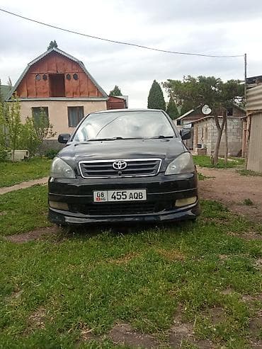toiota vits: Toyota Ipsum: 2002 г., 2.4 л, Автомат, Газ, Минивэн — 1