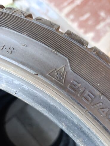 шины на форанер: R-17 -215-45. Привозные из Японии. Шины зимние комплект 4 шт. По нашим — 10