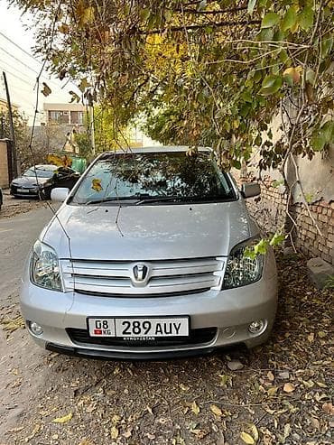 электромобиль лабо: Toyota Ist: 2003 г., 1.5 л, Автомат, Бензин, Хэтчбэк — 1