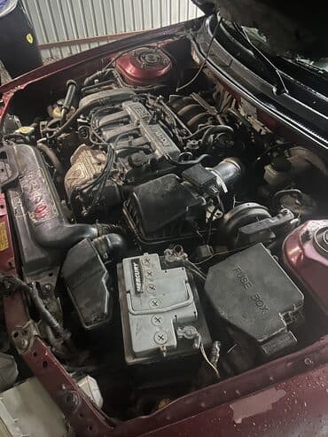 срочно в связи с переездом: Mazda 626: 1993 г., 2 л, Механика, Бензин — 3