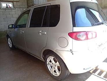 Mazda Demio: 2005 г., Автомат, Бензин, Хэтчбэк — 4