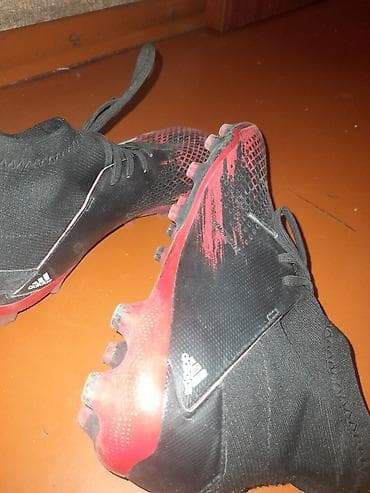 lining крассовки: Бутсы — 4