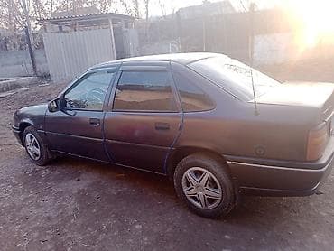1gr fe: Opel Vectra: 1994 г., 1.8 л, Механика, Бензин, Лифтбек — 3
