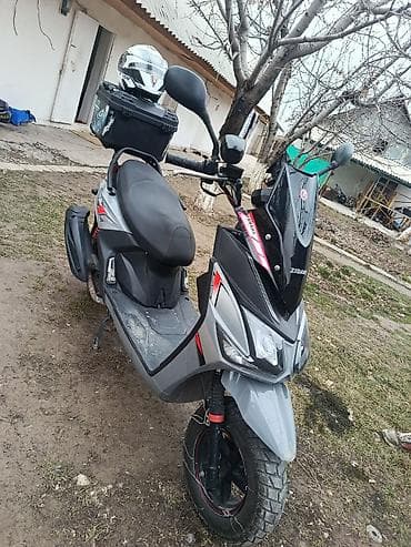 50 куб скутер: Тип скутера Yamaha, 50 куб. см, Бензин — 1