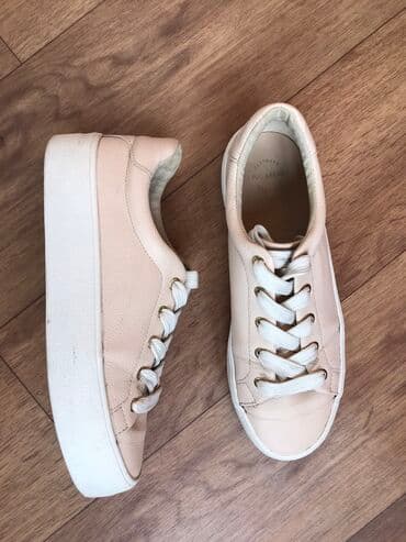 Кеды Pull &Bear размер 37 прессованная кожа. Состояние как на фото