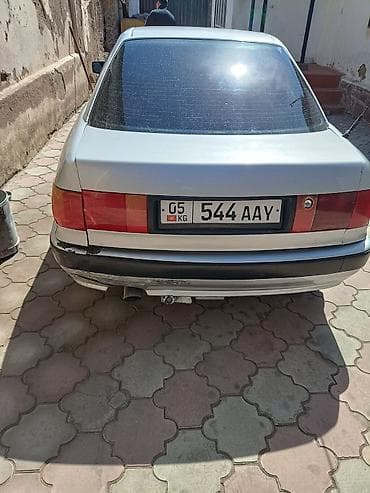 один владелиц: Audi 100: 1992 г., 1.8 л, Ручные, Бензин, Седан — 2