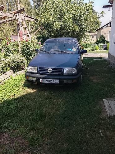 обшивки венто: Volkswagen Vento: 1994 г., 1.8 л, Механика, Бензин, Седан — 1