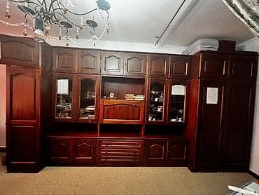 сейф для руже: Стенка-шкаф, Тип стенки-шкафа: Модульная, Для зала, Особенности: С отделением под телевизор — 1