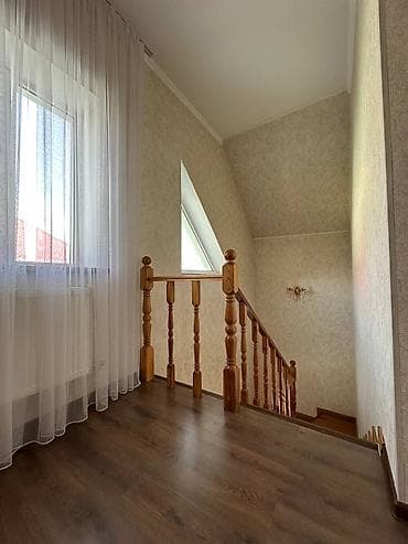 сдаю дом: Дом, 200 м², 6 комнат, Собственник — 5