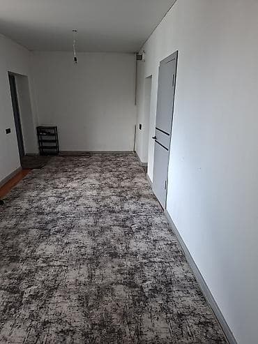 дом ала арча: Сдаётся в аренду просторный дом с двумя уровнями. Особенности: - — 3