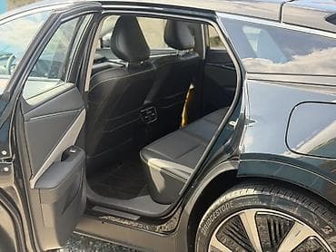 тайота gala: Toyota bZ5: 2025 г., 3.5 л, Автомат, Электромобиль, Лифтбек — 5