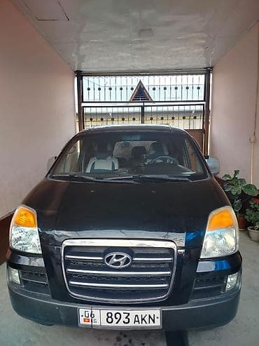 Hyundai Starex: 2007 г., 2.5 л, Дизель, Минивэн