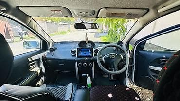 avalon 2017: Toyota Ist: 2004 г., Автомат, Бензин, Хэтчбэк — 2