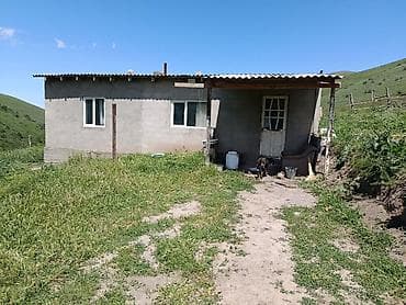 дом сокулук: Просторный жилой дом с несколькими комнатами. - Планировка: отдельные — 6