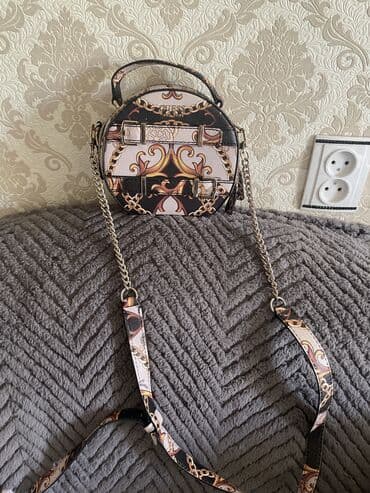 змеиная кожа питон крокодил скат страус угорь: 1) Розовая сумка-кроссбоди: - Структурированный материал под сафьяно - — 8