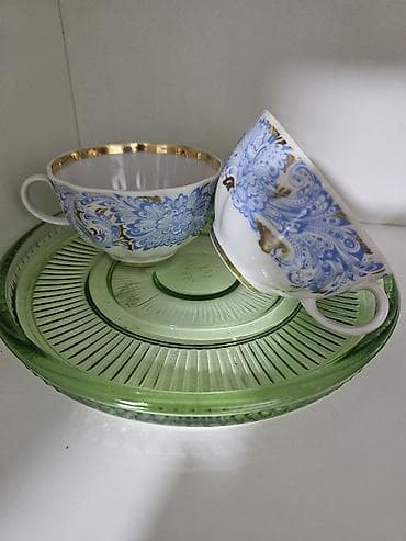 foldable table: 3000 — 9