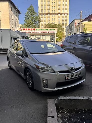 тайота приус 11: Toyota Prius: 2011 г., 1.8 л, Робот, Гибрид, Универсал — 8