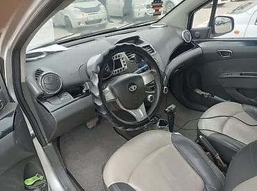 шевроле спак: Chevrolet Spark: 2011 г., 1 л, Автомат, Бензин, Хэтчбэк — 4