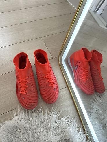 Бутсылар: Футбольные бутсы/сороконожки Nike Размер 39 Длина стопы 24,5 — 2