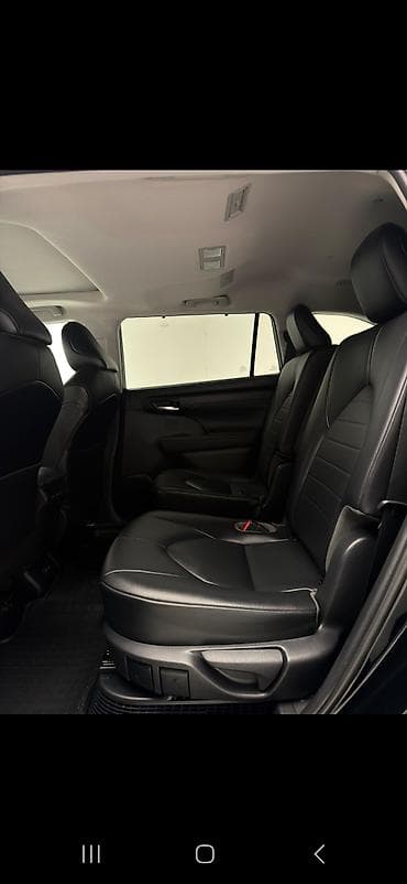 Toyota Highlander: 2021 г., 2.5 л, Автомат, Гибрид, Кроссовер — 7