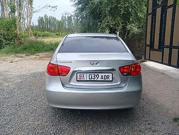 toyota ayris: Hyundai Elantra: 2010 г., 1.6 л, Бензин, Седан — 1