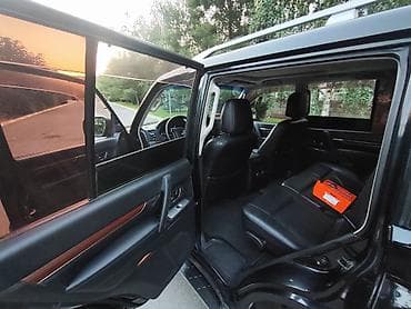 Продажа авто: Mitsubishi Pajero: 2008 г., 3 л, Автомат, Газ, Внедорожник — 10
