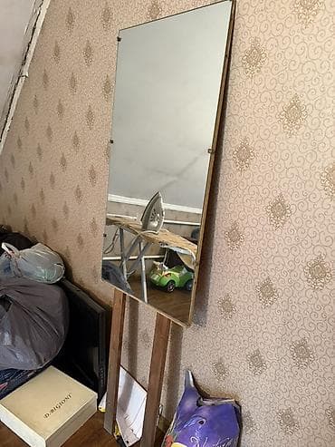 ваза стекло: Напольное зеркало на деревянных ножках - Тип: напольное — 1