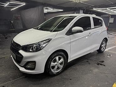 продаю шевролет: Chevrolet Spark: 2020 г., 1 л, Автомат, Бензин, Хэтчбэк — 3
