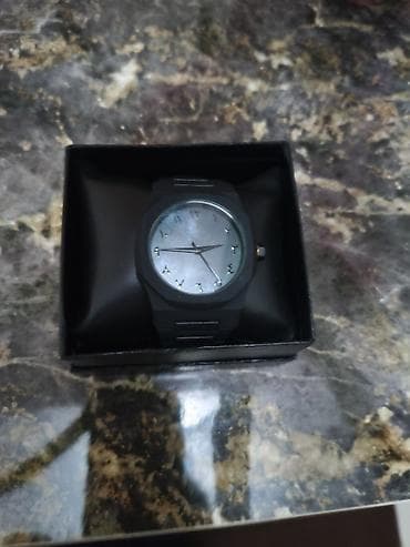 Ювелирные изделия: Часы продаю ведь они для меня большие часы были как подарок новые но — 2