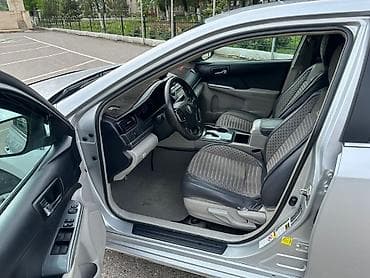 toyota axio: Toyota Camry: 2013 г., 2.5 л, Автомат, Гибрид, Седан — 6