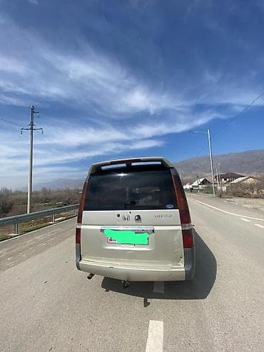 step 2: Honda Stepwgn: 2002 г., 2 л, Автомат, Бензин, Минивэн — 7