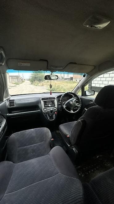 Honda Stream: 2001 г., 1.7 л, Автомат, Бензин, Универсал — 7