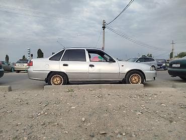 Daewoo Nexia: 2010 г., 1.6 л, Механика, Бензин, Седан — 2