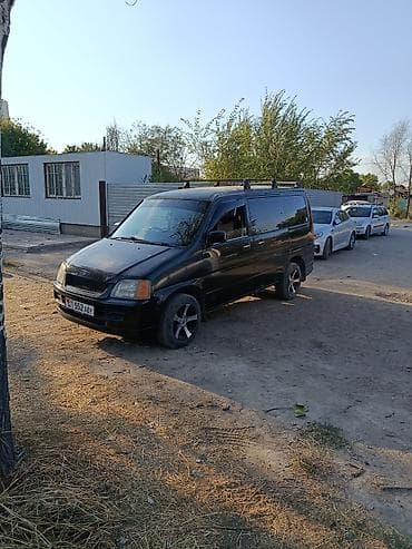 минивен фото: Honda Stepwgn: 2000 г., 2 л, Автомат, Бензин — 4