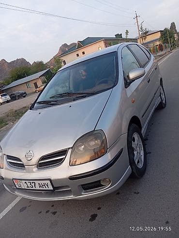 несия: Nissan Tino: 2001 г., 1.8 л, Механика, Бензин, Хэтчбэк — 4