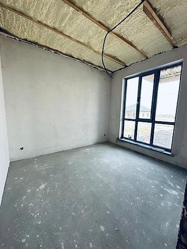 продаю дом дордой 1: Район: Рухий Мурас-2 Продаётся одноэтажный дом ПСО: - Площадь: 90 м² — 9