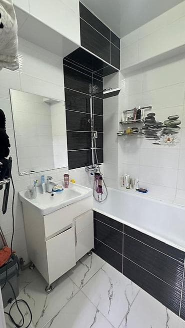 Недвижимость: 3 комнаты, 78 м², Элитка, 7 мкр Элитка, 2 этаж, Евроремонт — 9