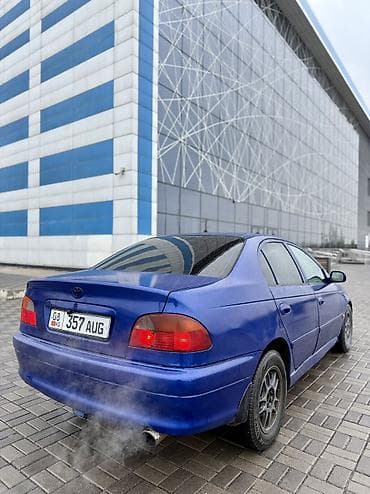 с4 2: Toyota Avensis: 1999 г., 1.6 л, Механика, Бензин, Седан — 3