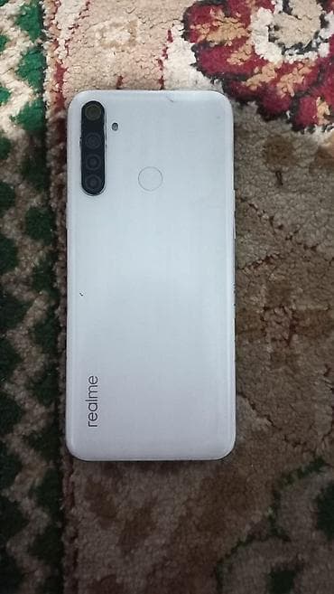 Realme 6i, Б/у, 128 ГБ, цвет - Белый, 2 SIM