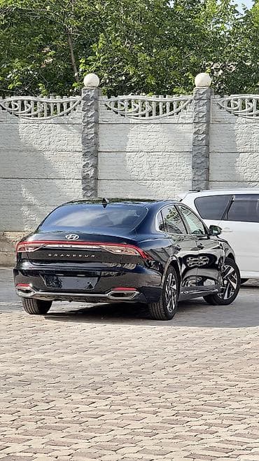 гибрид рав 4: Hyundai Grandeur: 2021 г., 2.4 л, Автомат, Гибрид, Седан — 6